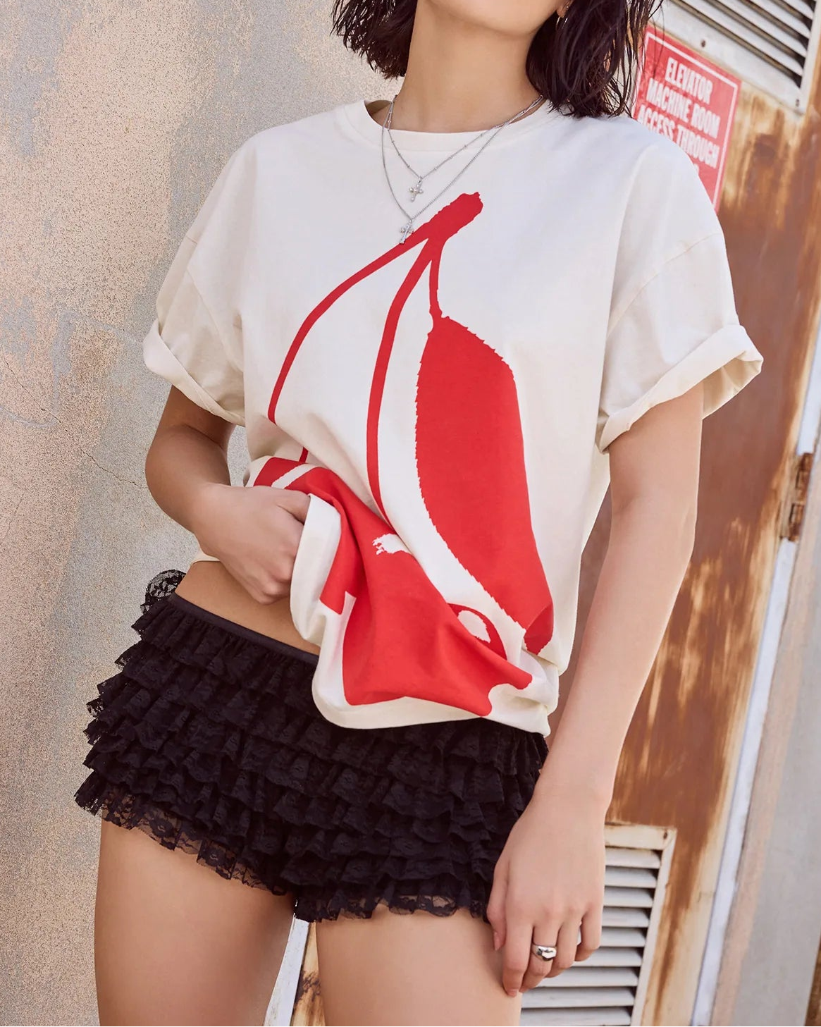 Chic Fairytale Tiered Lace Hot Shorts