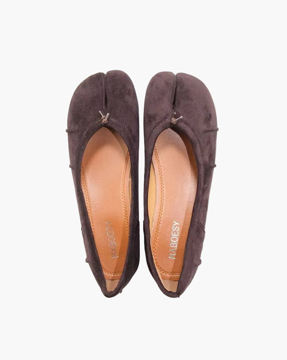 Wrinkles Tabi Pumps