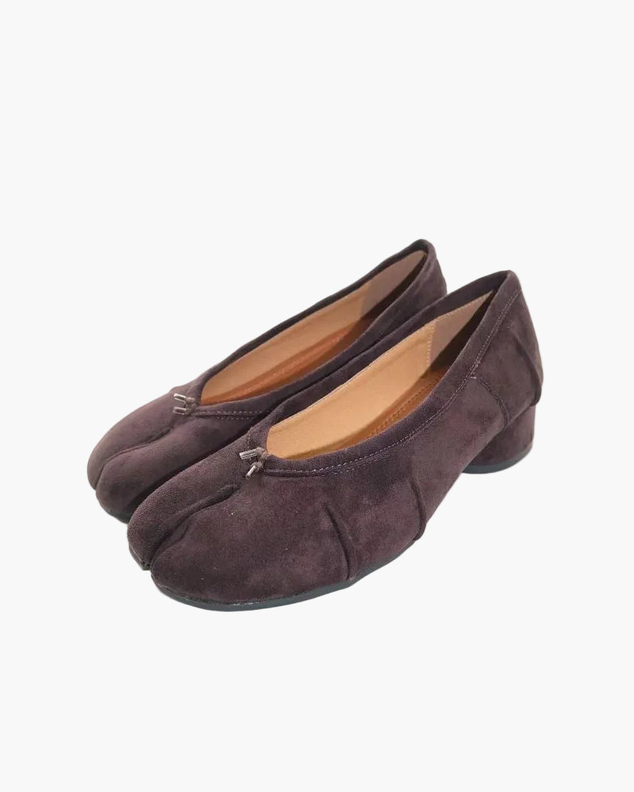 Wrinkles Tabi Pumps