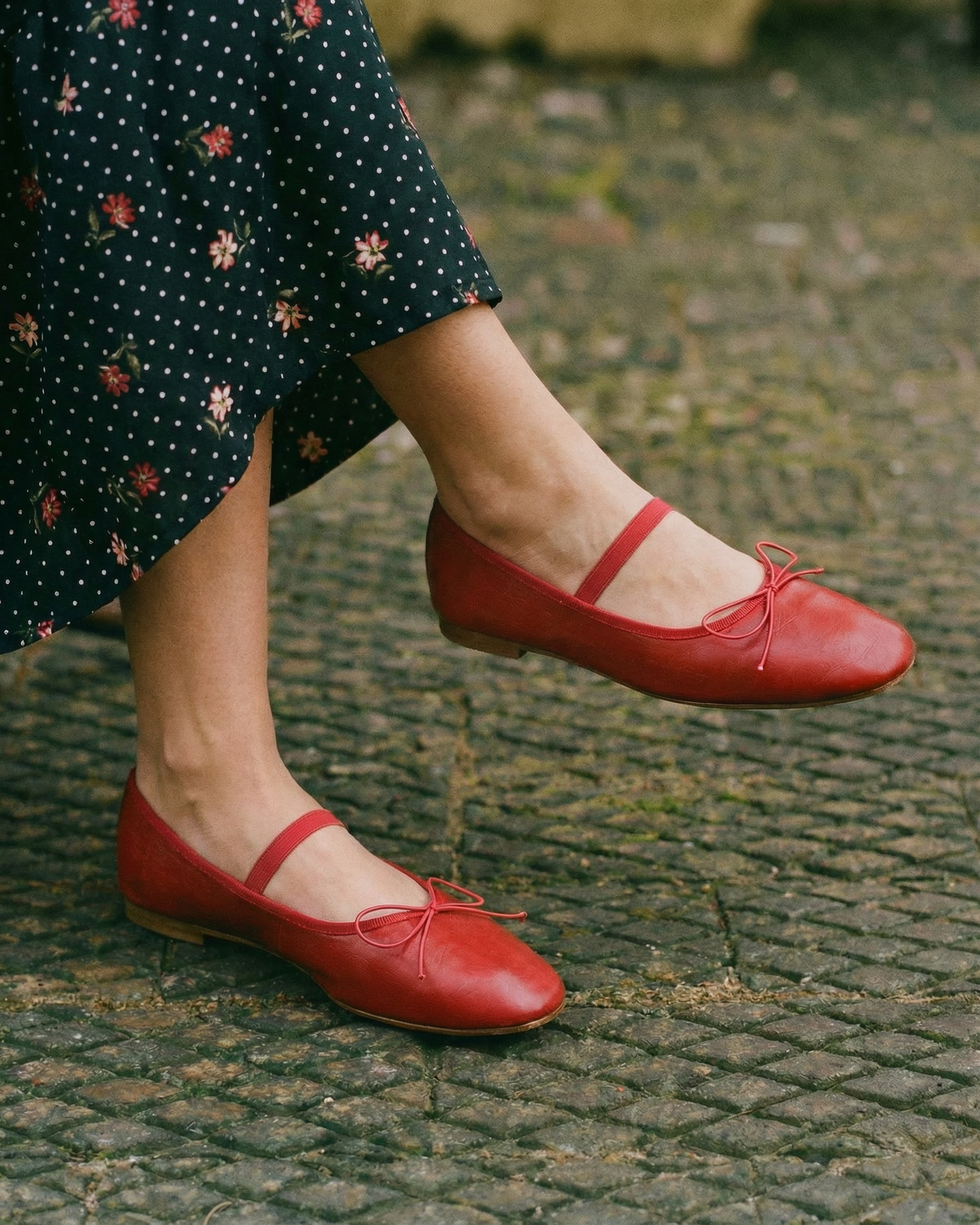 Flexible Band Ballet Flats