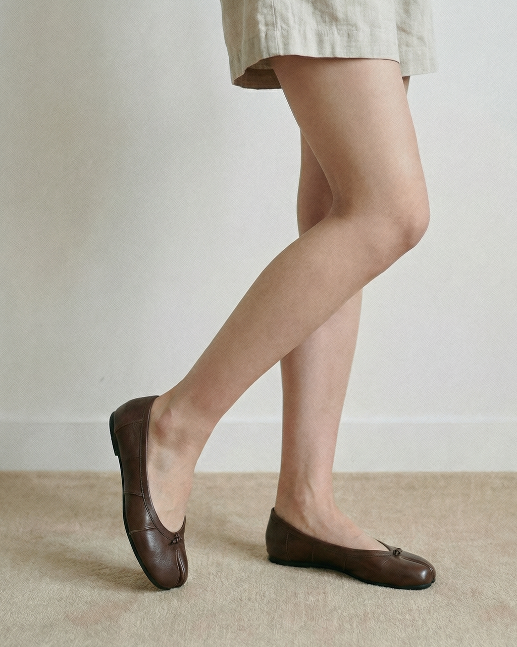 Wrinkles Tabi Ballet Flats
