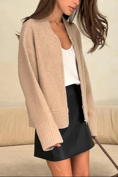 Pleated Knit O Neck Zipper Cardigan