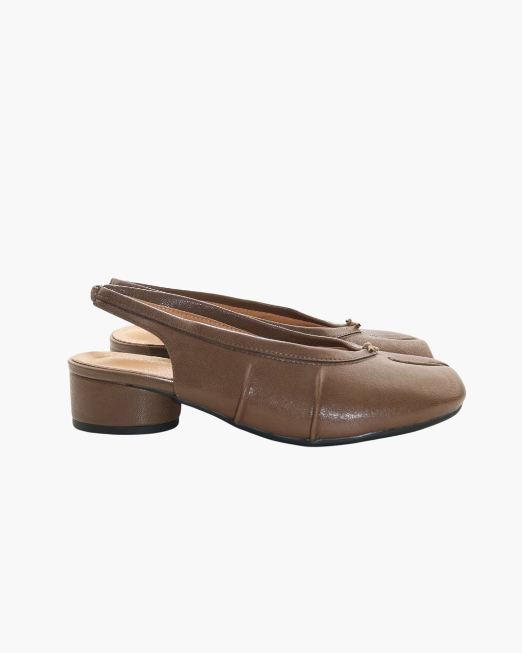 Wrinkles Tabi Sandal Pumps