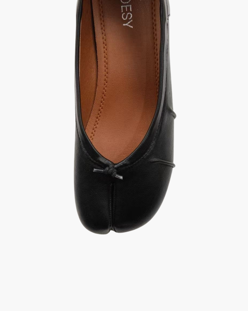 Wrinkles Tabi Pumps