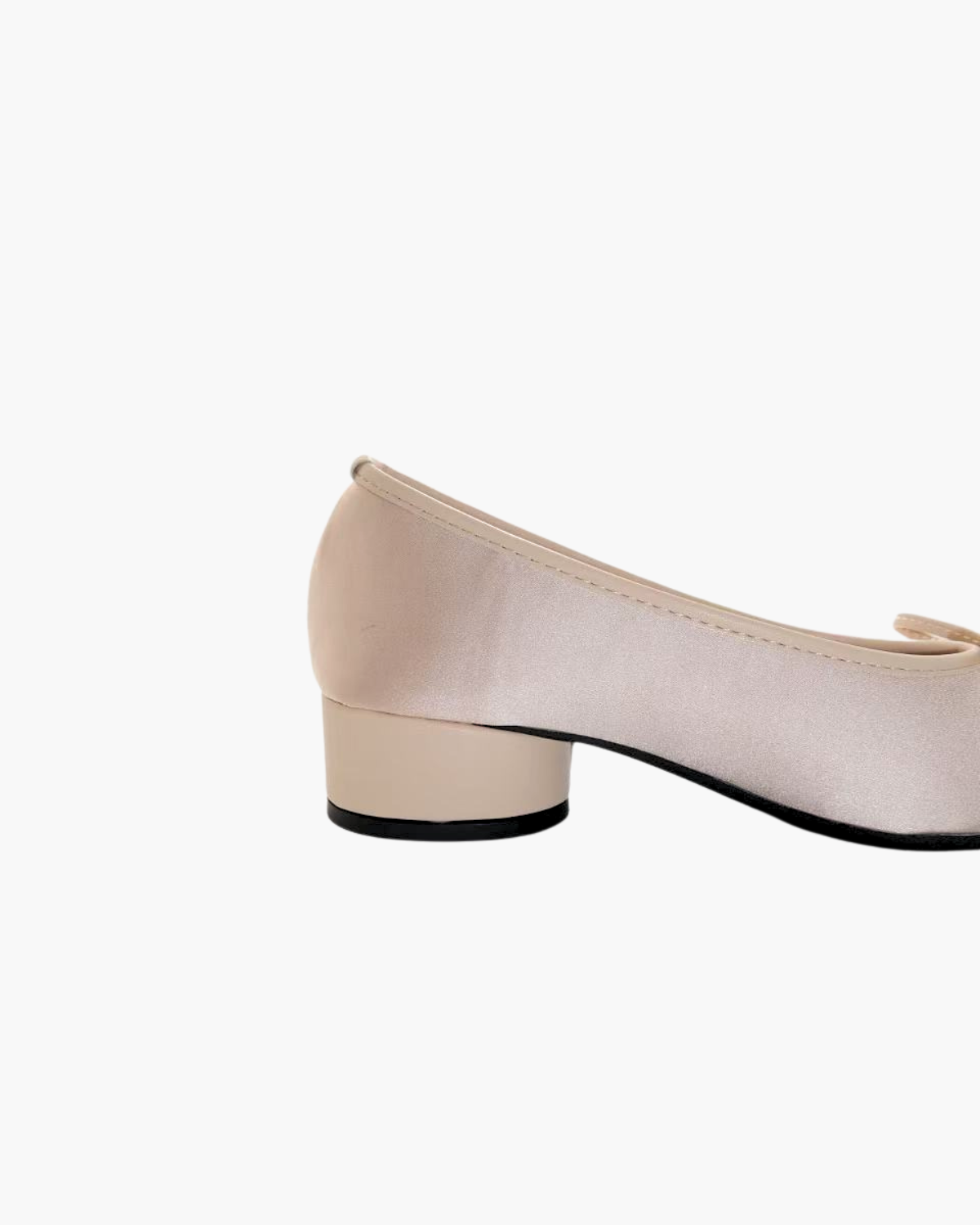 Bow Tie Tabi Pumps