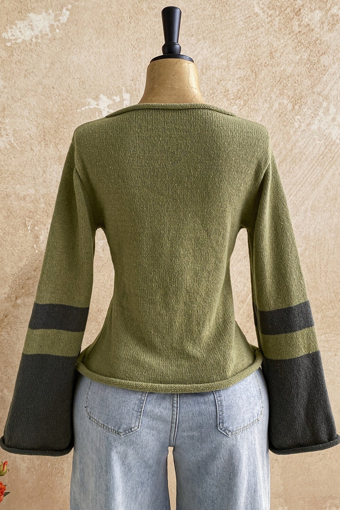 Star Graphic Bell Sleeve Boat Neck Sweater