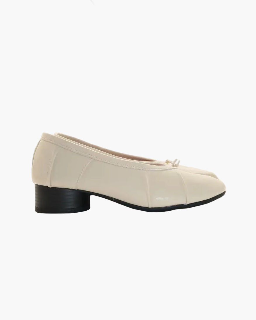 Wrinkles Tabi Pumps