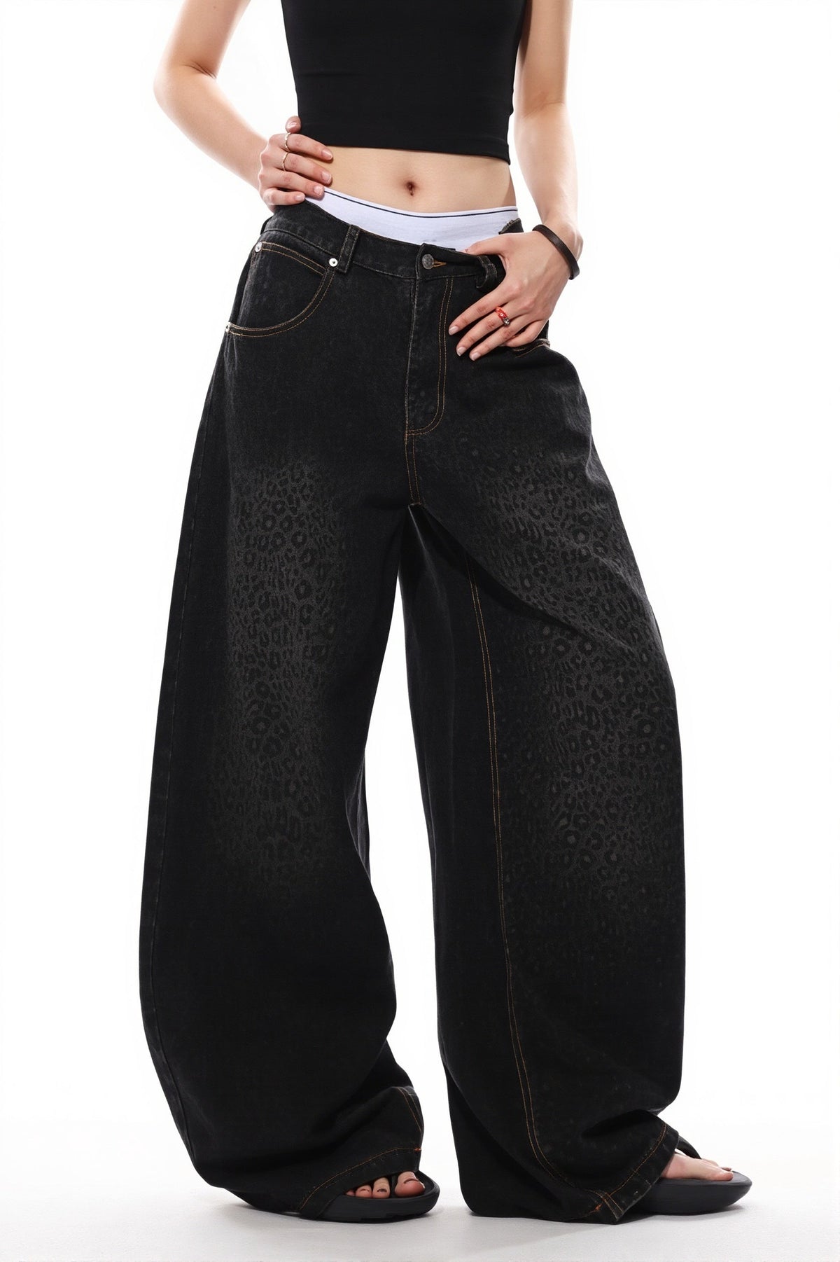 Leopard Print Balloon Wide Leg Jeans