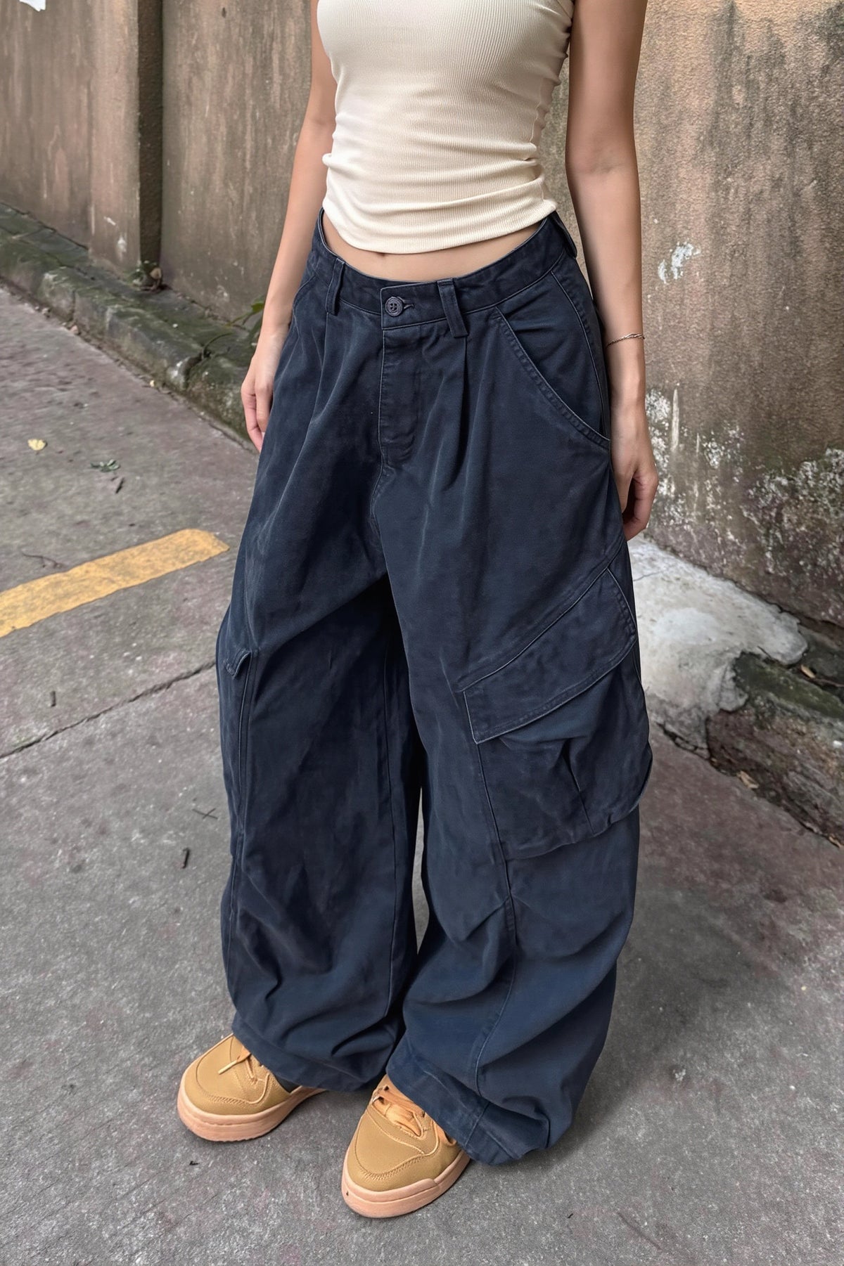 Washed Pleated Wide Leg Cargo Pants