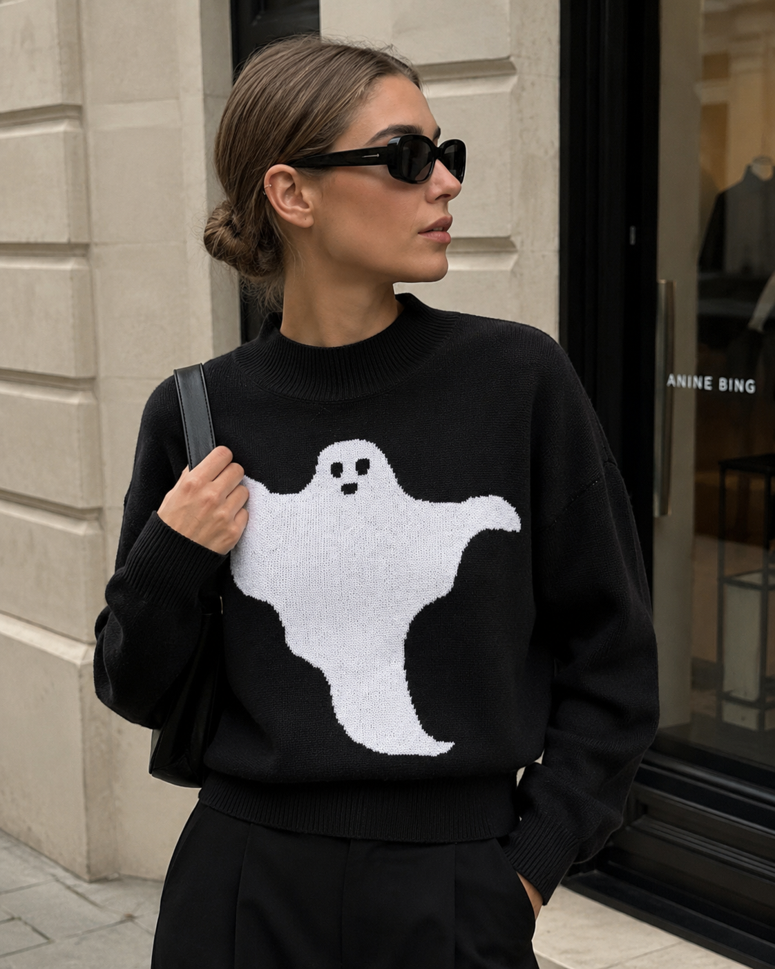 Big Ghost Intarsia Crew Neck Knit Sweater
