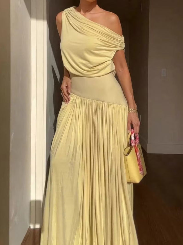 Irregular Diagonal Collar Pleated Solid Color Dress Seaside Dress