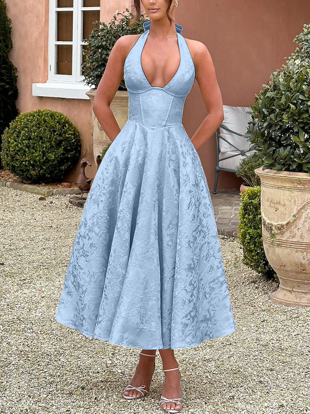 V-neck Halter Jacquard Dress Senior Evening Dress Spring/Summer Elegance Sleeveless Backless Waist Trimming Long Dress