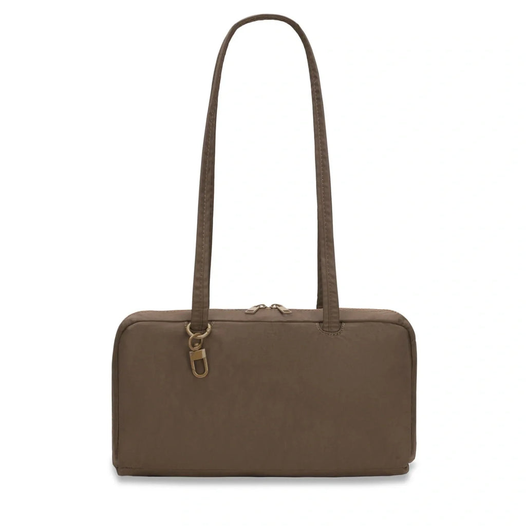 Bowly — The Roomiest Bowler Bag