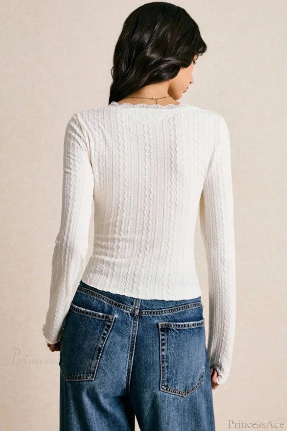 Elegant Lace V-Neck Slim Fitted Long Sleeve Tee