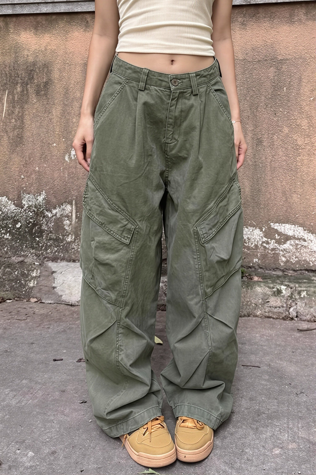 Washed Pleated Wide Leg Cargo Pants