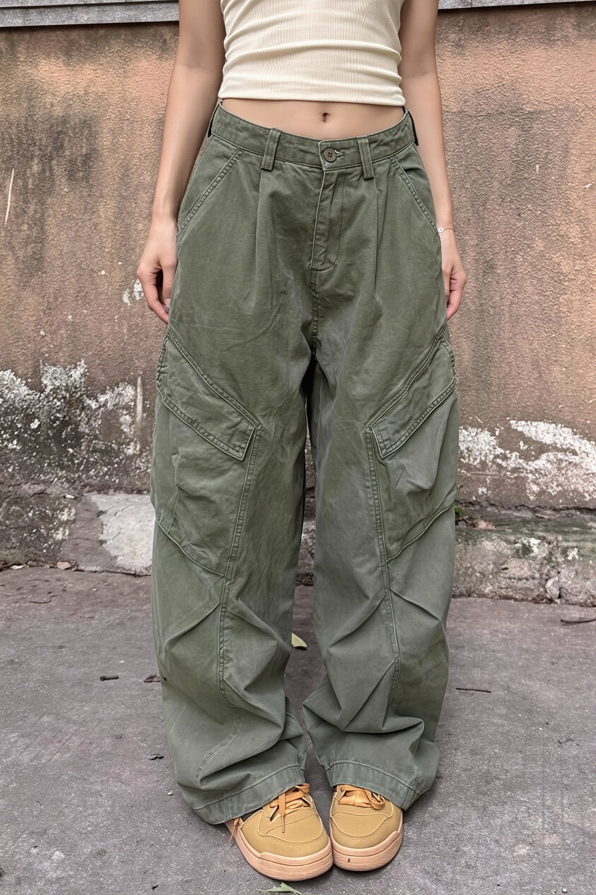 Washed Pleated Wide Leg Cargo Pants